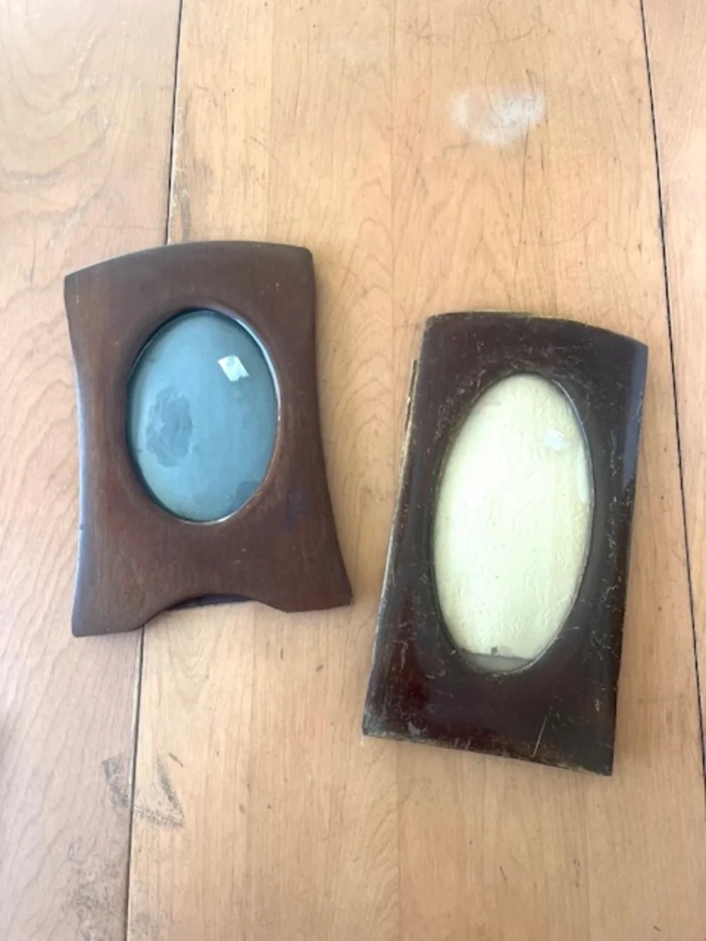 Pair of Antique Art Nouveau Mahogany Wooden Frames - Picture 1 of 5